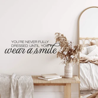 Wear a smile Wall sticker 