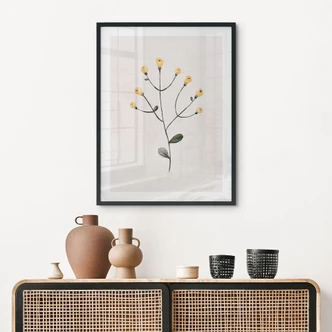 Poster Delicate plant with yellow flowers - Goed Blauw 