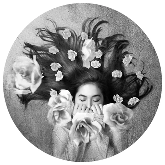 Wall sticker round Sulistyono - Sleep 